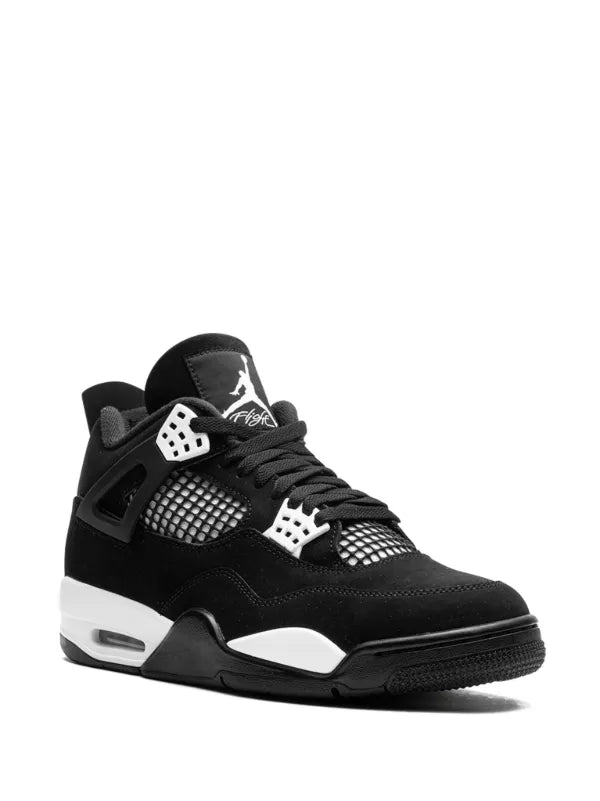 AIR JORDAN 4 WHITE THUNDER