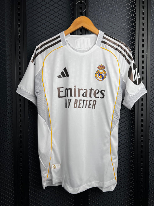 Real Madrid 25/26 home match version football jersey in white