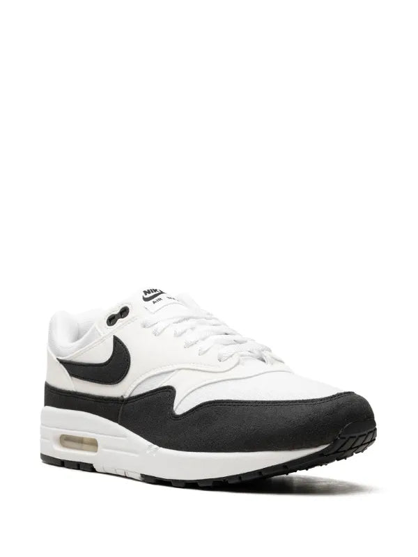 NIKE AIR MAX 1 PANDA