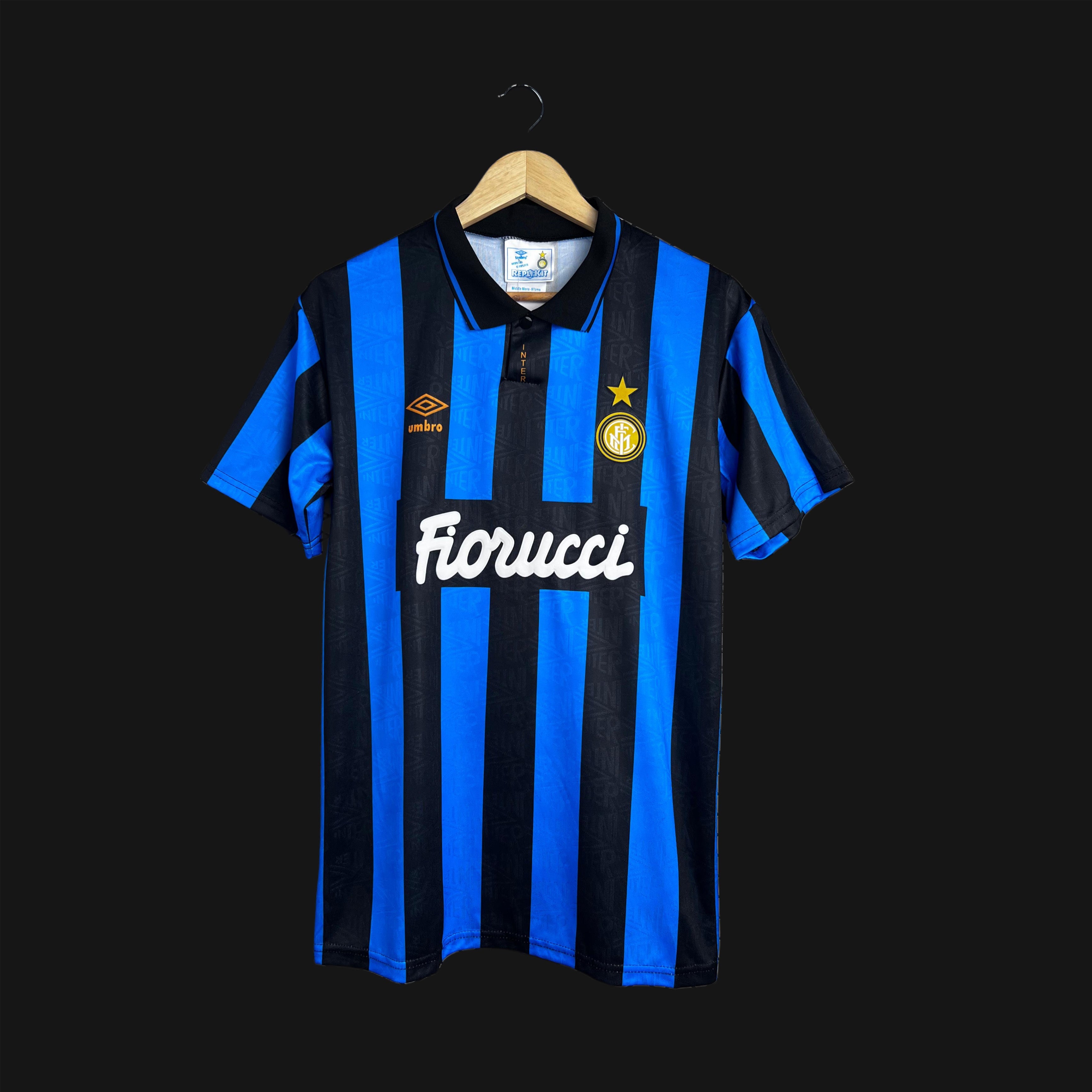 1992/93 Inter Milan Umbro home kit