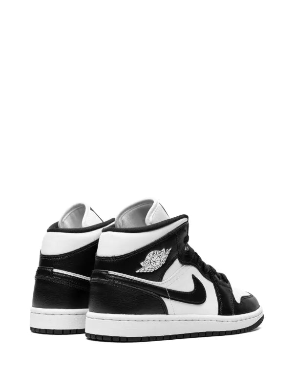 AIR JORDAN 1 MID PANDA