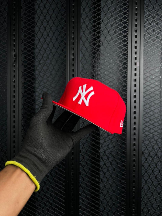 New Era New York Yankees 59FIFTY RED fitted cap